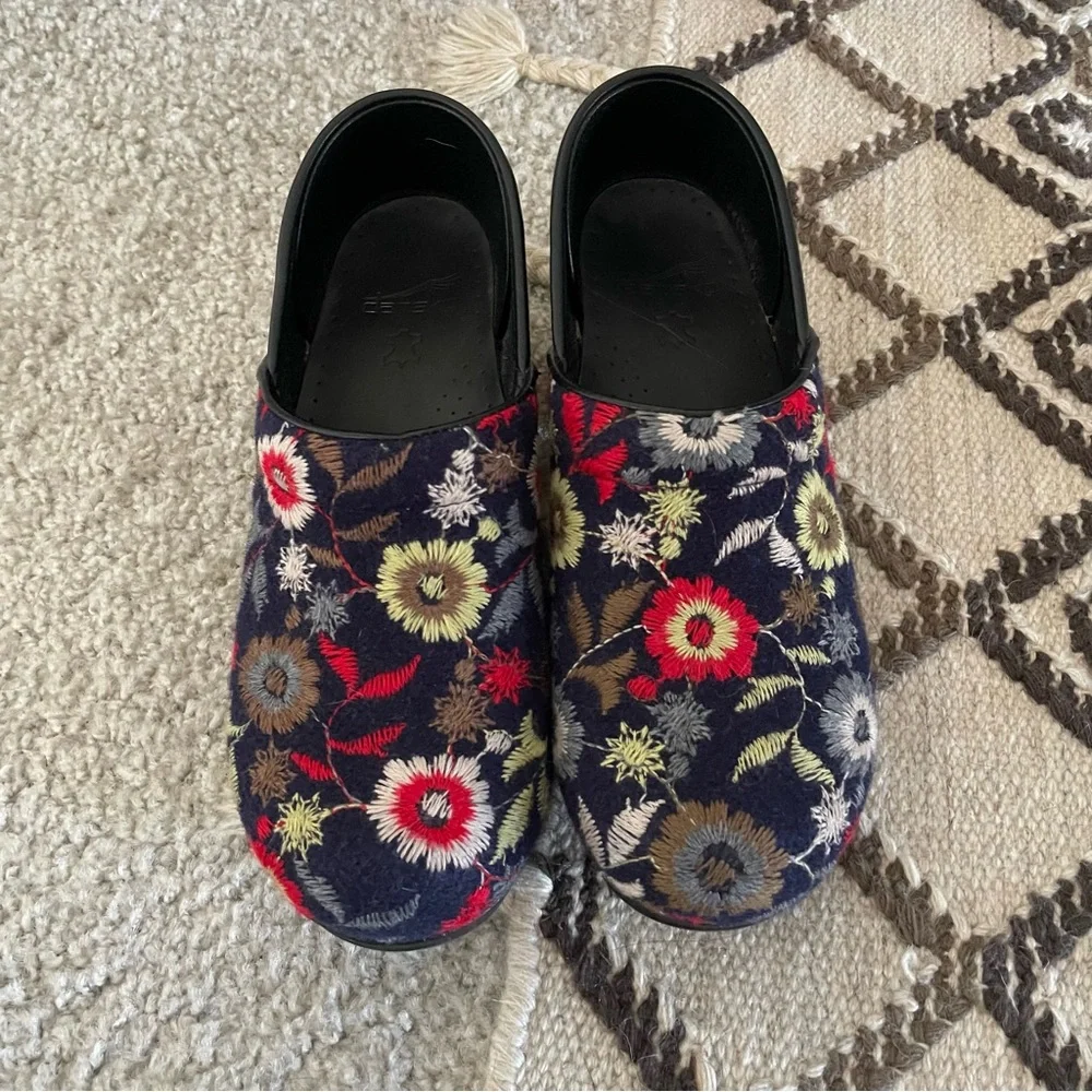 Dansko Floral Embroidered Felt Pro Mules - Picture 5 of 10